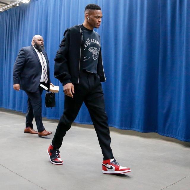 外媒：马来西亚足协就违规归化7名球员被禁赛一事向CAS上诉（外媒：因违规归化7将遭禁，马来西亚足协已向CAS提起上诉）