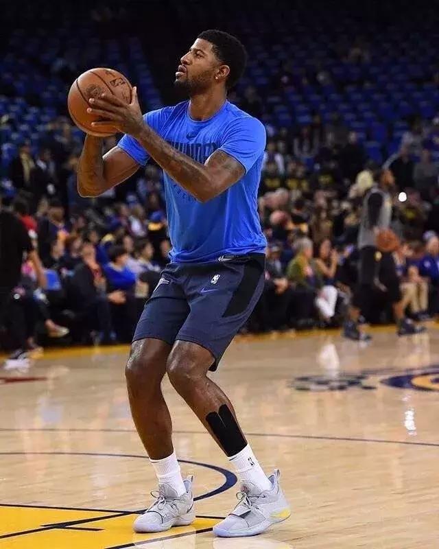 年度进球排行榜：姆巴佩超越金边罗，莱万拜仁光辉岁月（年度进球榜：姆巴佩反超金边罗，莱万谱写拜仁辉煌）