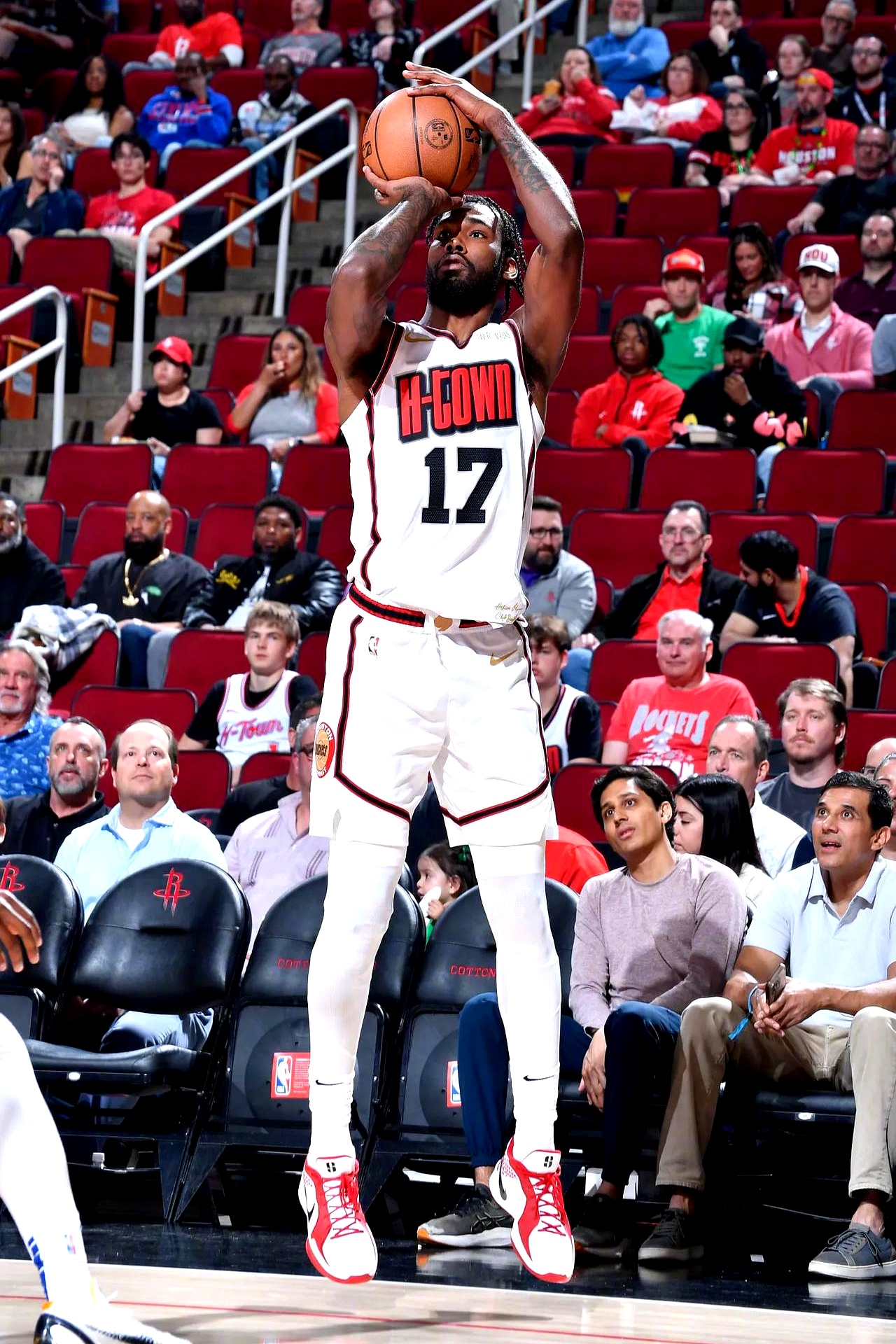 阿德耶米：和科瓦奇拥有完全坦诚关系 对自己游戏数值挺满意（阿德耶米：与科瓦奇关系坦诚无间，对个人游戏数据颇为满意）