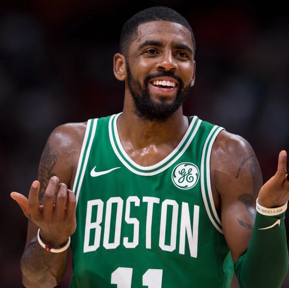 尤尔曼德：药厂的表现太差了；格里马尔多带着伤从国家队回来（尤尔曼德批药厂表现不佳，格里马尔多从国家队带伤归队）