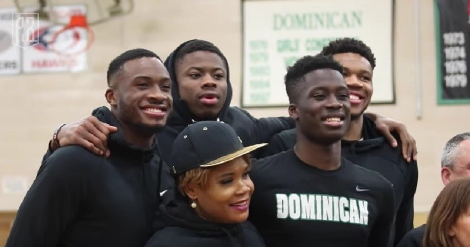 明天开售，全球首台中国品牌量产TCR赛车领克03+ TCR官图公开（领克03+ TCR官图发布：全球首款中国品牌量产TCR赛车明日开售）