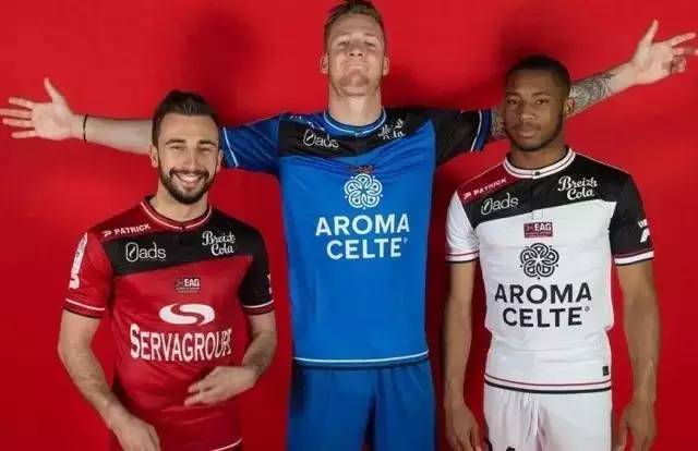 世界杯历史进球数TOP10：巴西第1，匈牙利40年未参赛仍在列（世界杯总进球榜前十：巴西居首，匈牙利缺席40载仍上榜）