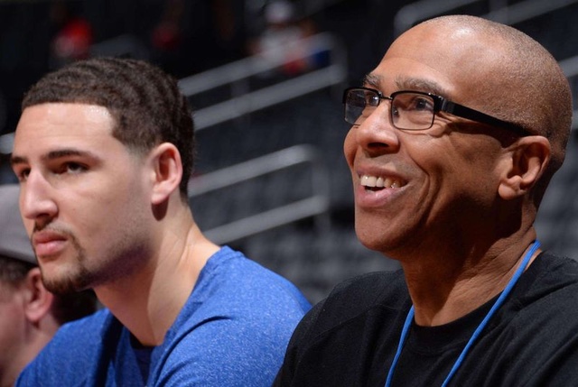 【CBA俱乐部杯】广东队晋级八强，杜锋：“我们磨合得越来越好”（CBA俱乐部杯：广东队挺进八强，杜锋称球队磨合渐入佳境）