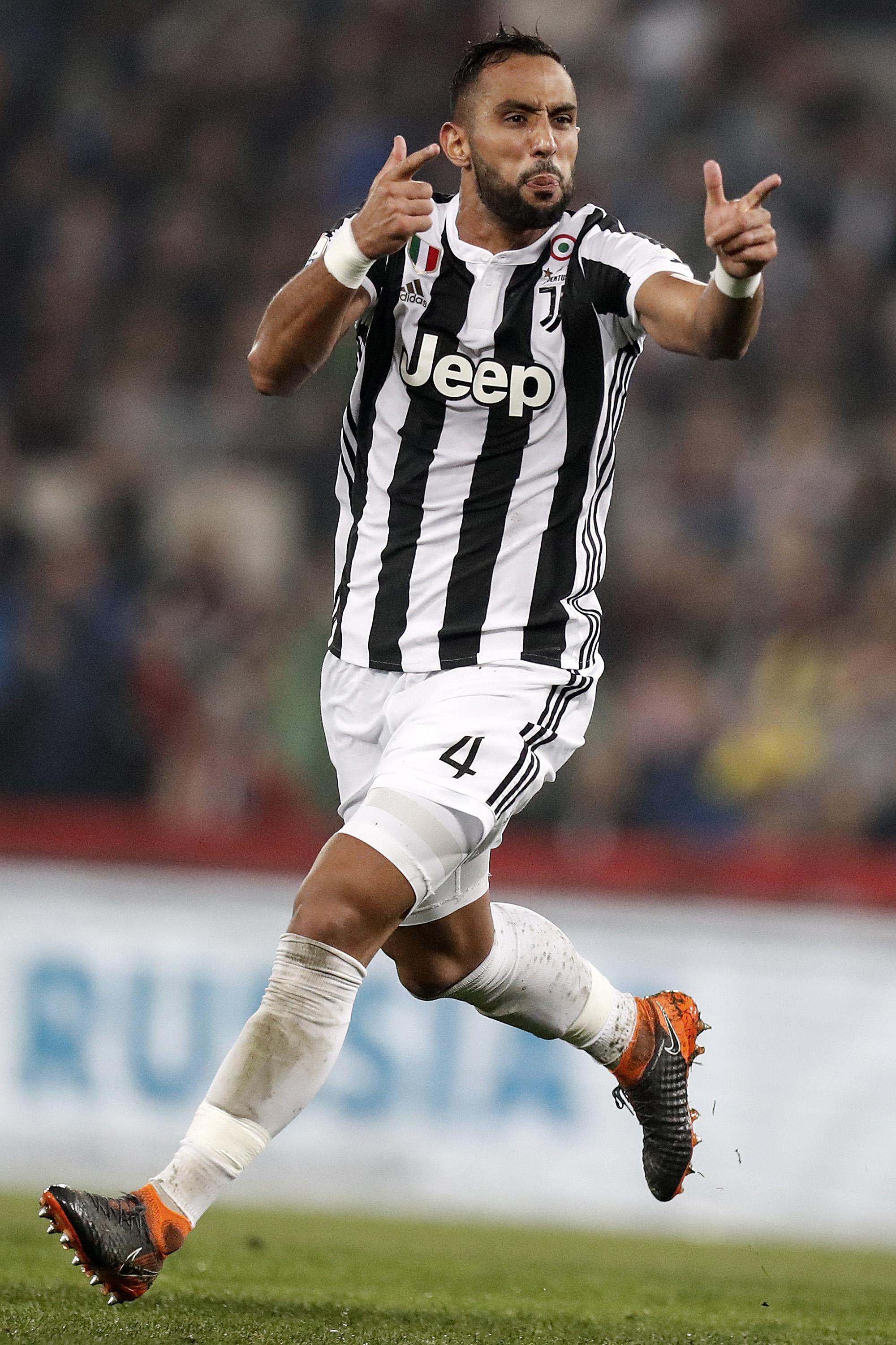 斯维拉尔：不意外我们目前排名榜首，但不该过早关注积分榜（斯维拉尔：领跑并不意外，但现在谈积分榜为时尚早）